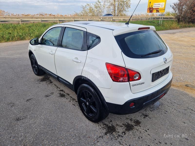 Nissan Qashqai 4-4  A U T O M A T