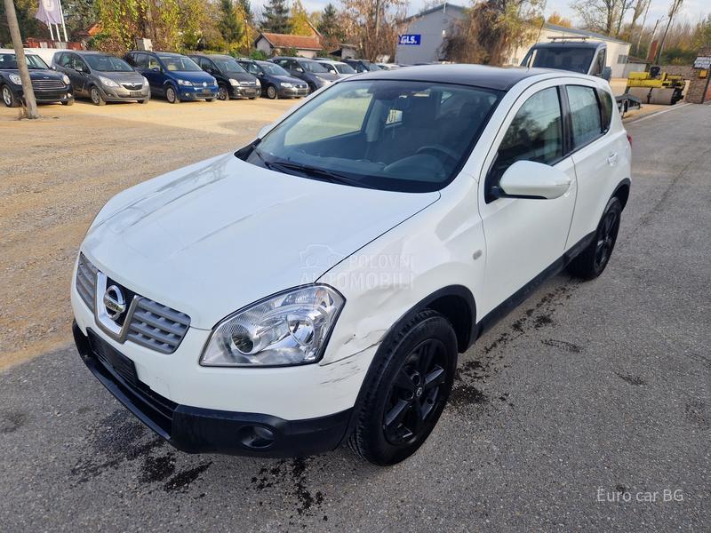 Nissan Qashqai 4-4  A U T O M A T
