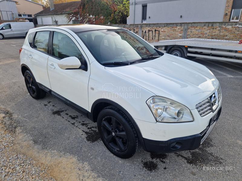 Nissan Qashqai 4-4  A U T O M A T