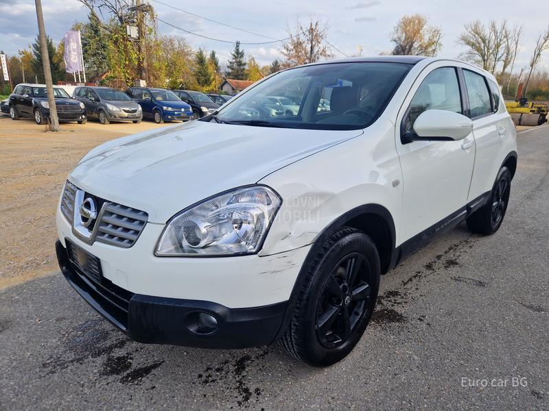 Nissan Qashqai 4-4  A U T O M A T