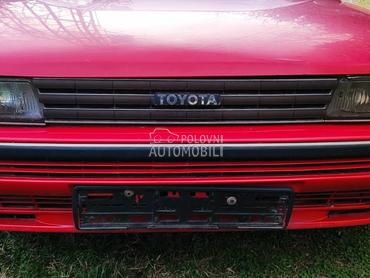 Toyota Corolla 1.6 Liftback 90