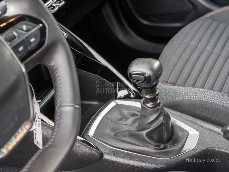 Peugeot 2008 1.2PureTech Led