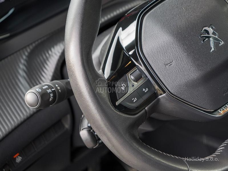 Peugeot 2008 1.2PureTech Led