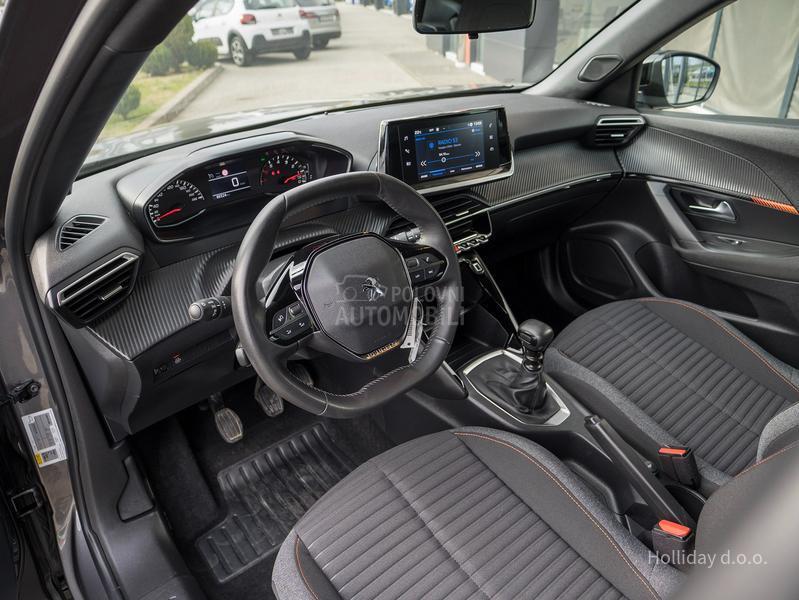 Peugeot 2008 1.2PureTech Led