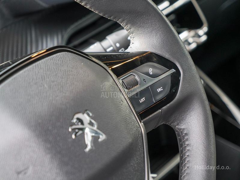 Peugeot 2008 1.2PureTech Led