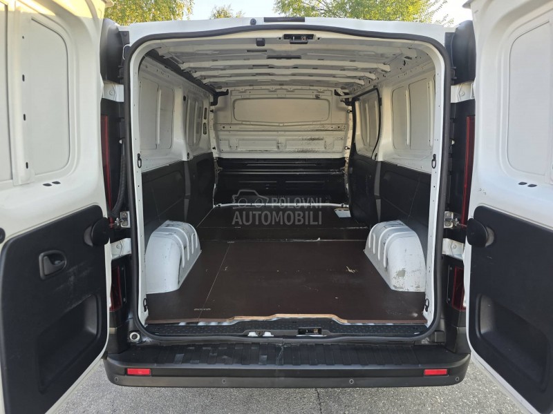 Renault Trafic 1.6CDTI.   N O V