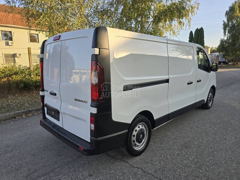 Renault Trafic 1.6CDTI.   N O V