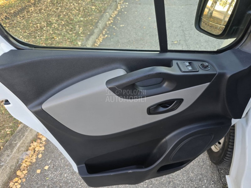 Renault Trafic 1.6CDTI.   N O V