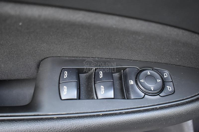 Opel Insignia 1.6 Grand Sport MT