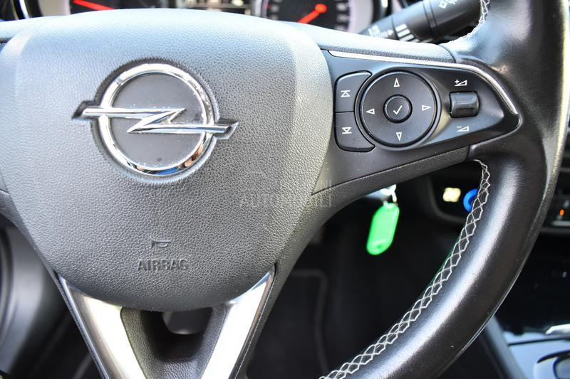 Opel Insignia 1.6 Grand Sport MT