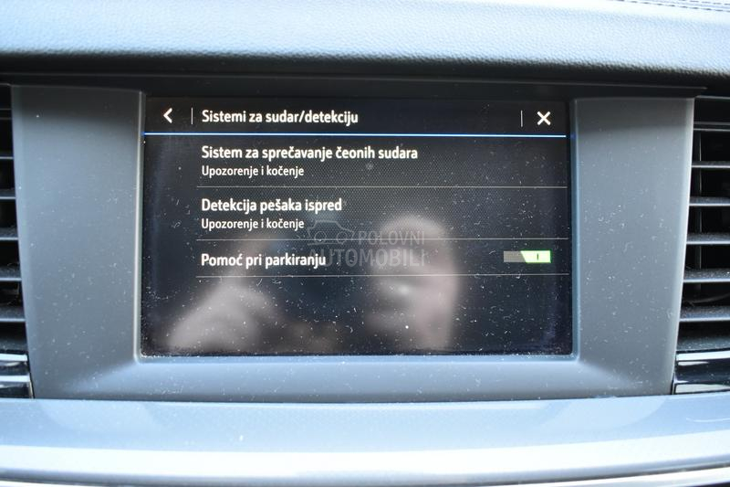 Opel Insignia 1.6 Grand Sport MT