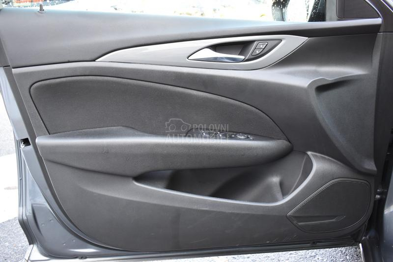 Opel Insignia 1.6 Grand Sport MT