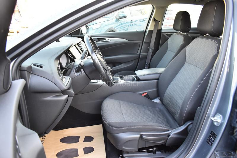 Opel Insignia 1.6 Grand Sport MT