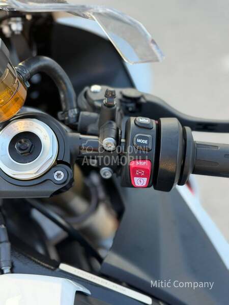 BMW S 1000 RR M paket