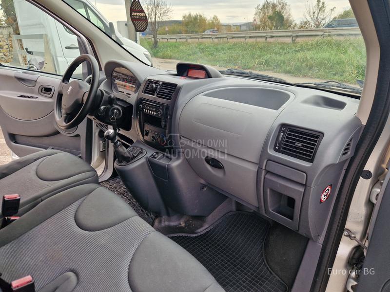 Peugeot Expert M A X I