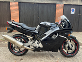 Honda CBR 600 F2 HITNO