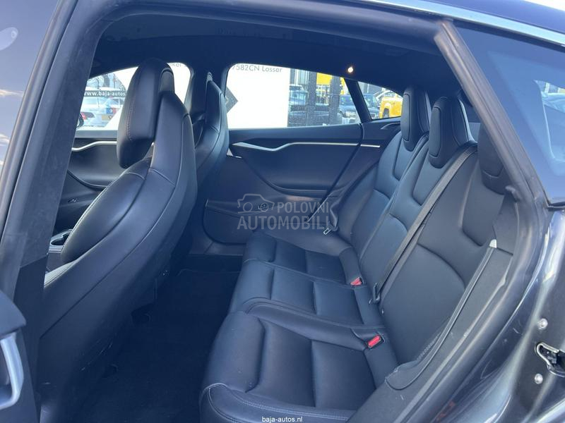 Tesla Model S 75D