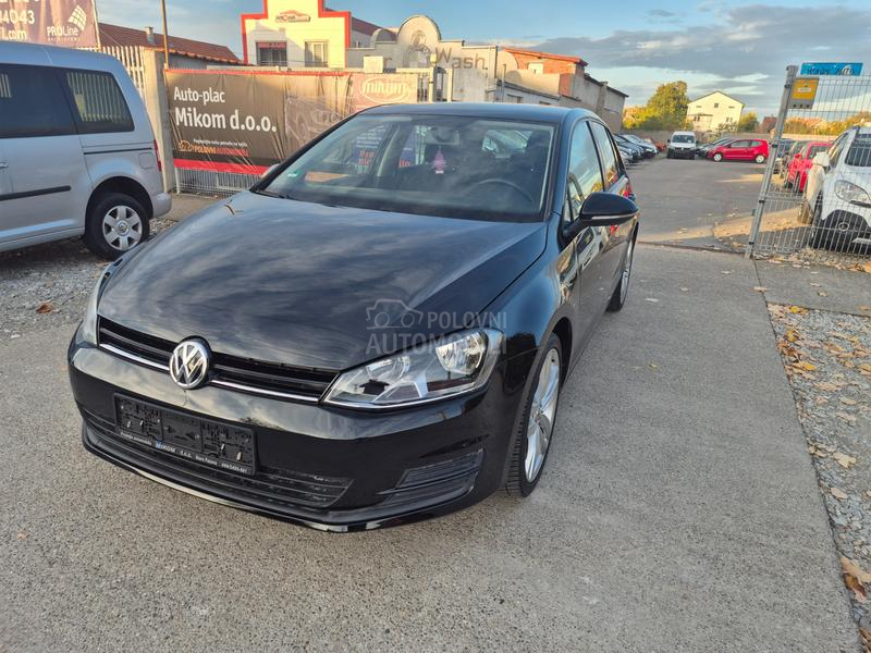 Volkswagen Golf 7 1.2 b