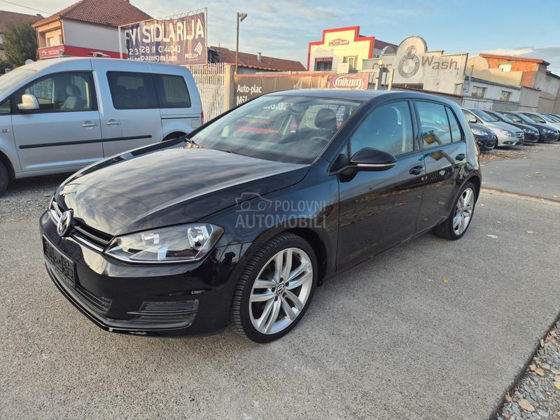 Volkswagen Golf 7 1.2 b