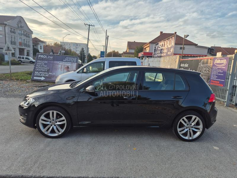 Volkswagen Golf 7 1.2 b