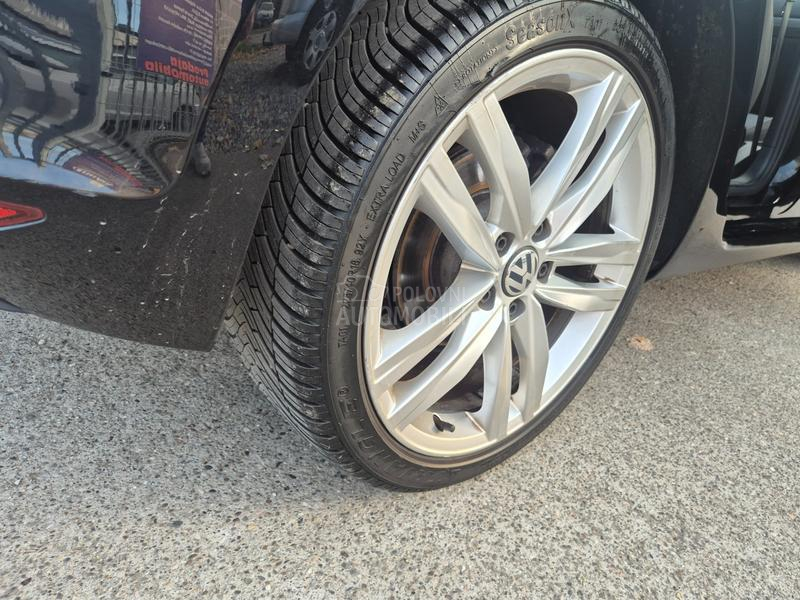 Volkswagen Golf 7 1.2 b