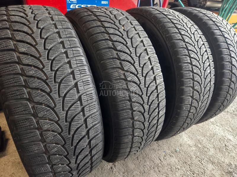 Bridgestone 215/60 R17 Zimska
