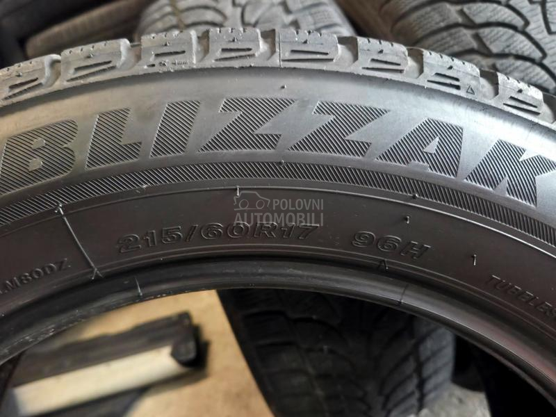 Bridgestone 215/60 R17 Zimska