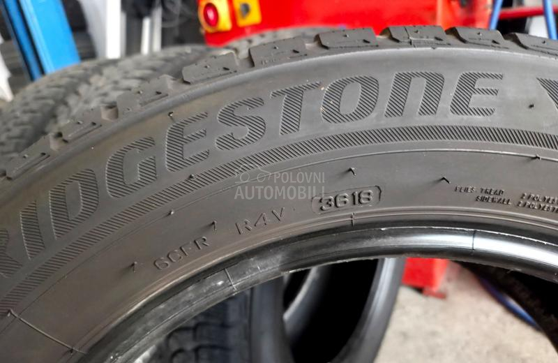 Bridgestone 215/60 R17 Zimska