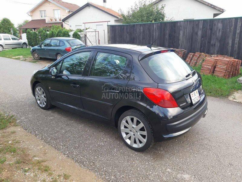 Peugeot 207 GT