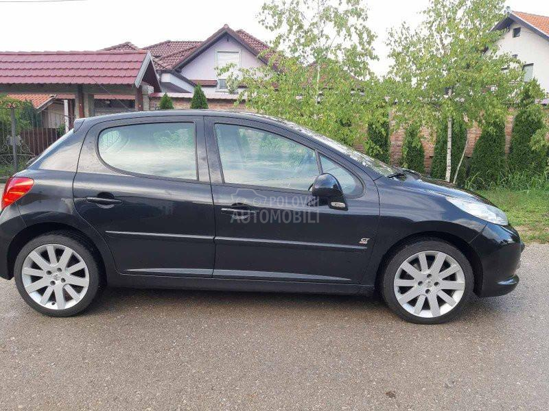 Peugeot 207 GT