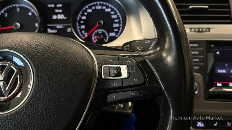 Volkswagen Golf 7 //1.6 TDI//MASAŽ/FUL