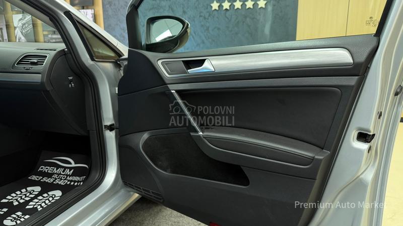 Volkswagen Golf 7 //1.6 TDI//MASAŽ/FUL