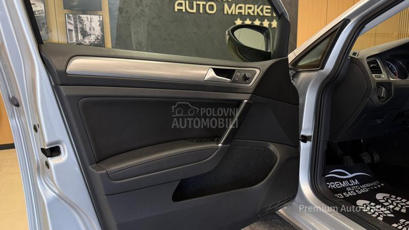 Volkswagen Golf 7 //1.6 TDI//MASAŽ/FUL