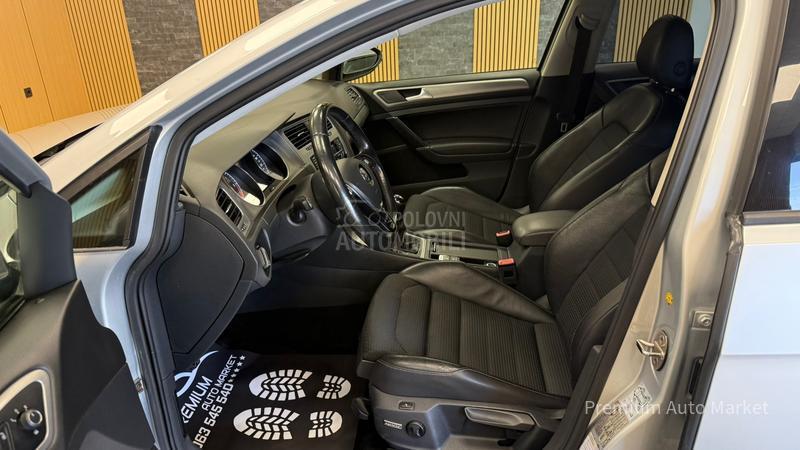 Volkswagen Golf 7 //1.6 TDI//MASAŽ/FUL