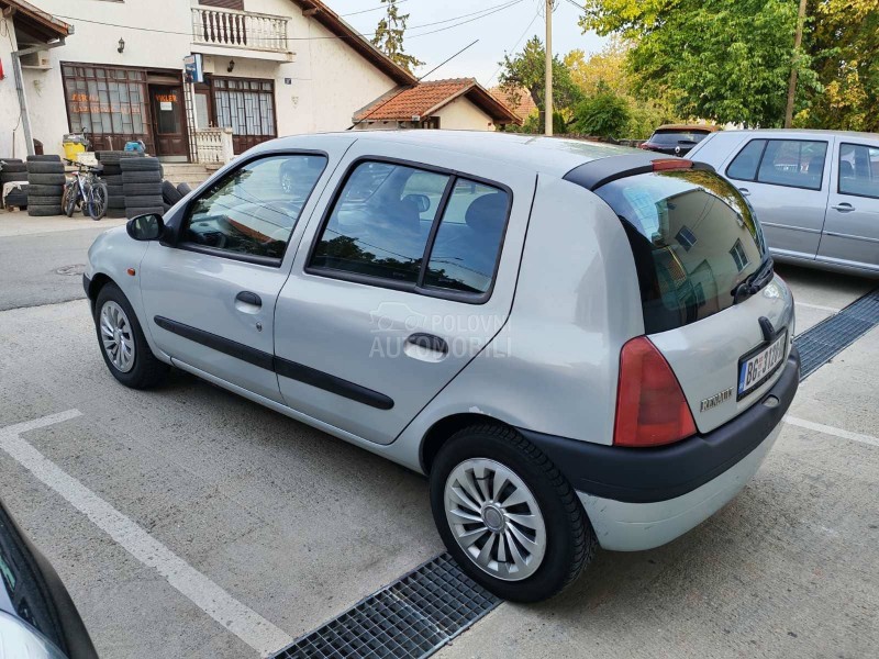 Renault Clio reg dugo