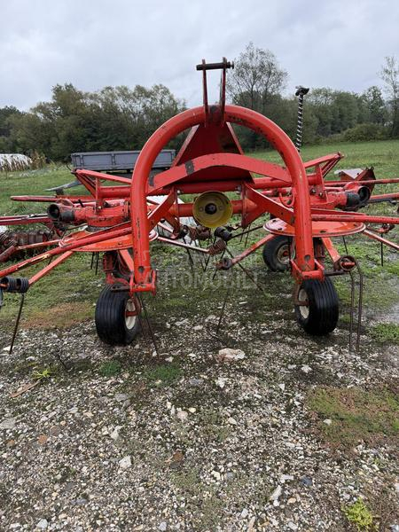 Kuhn GF452