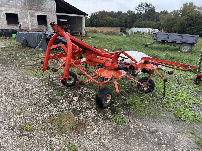 Kuhn GF452