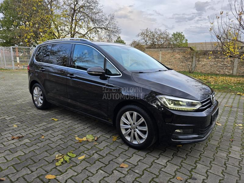 Volkswagen Touran 2.0TDI DSG 7SED.
