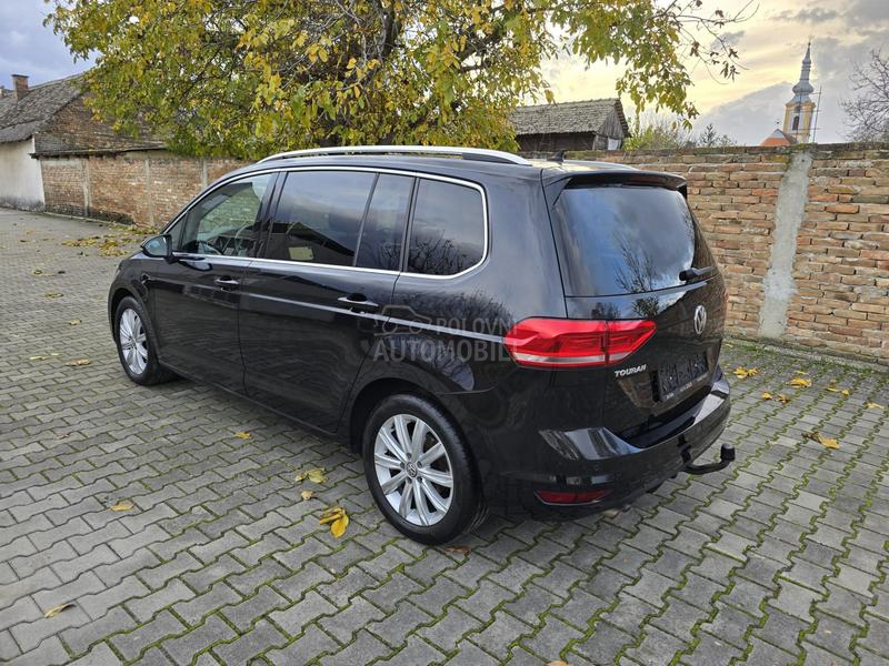 Volkswagen Touran 2.0TDI DSG 7SED.