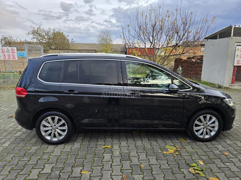 Volkswagen Touran 2.0TDI DSG 7SED.