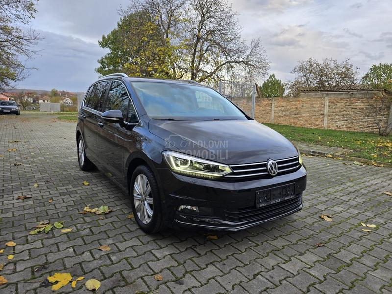 Volkswagen Touran 2.0TDI DSG 7SED.