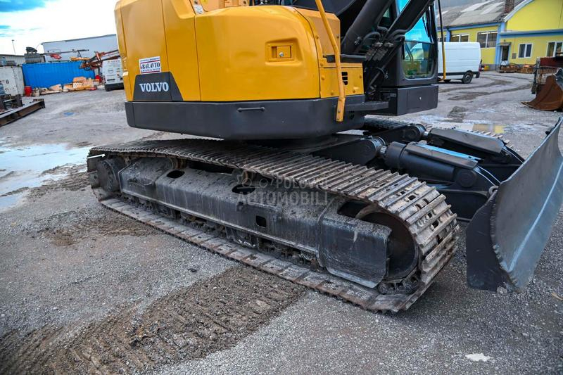 Volvo ECR235EL