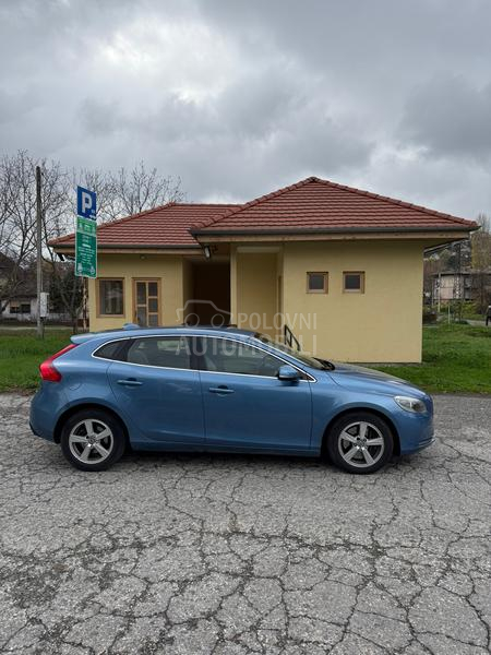 Volvo V40 2.0D4/XEN0N/F-ULL