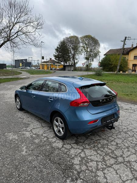 Volvo V40 2.0D4/XEN0N/F-ULL