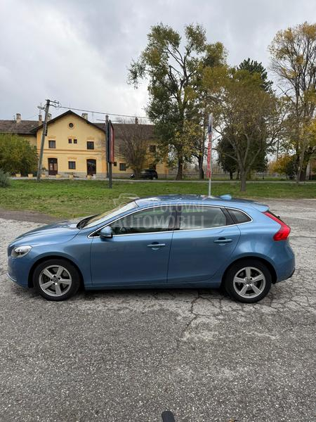 Volvo V40 2.0D4/XEN0N/F-ULL