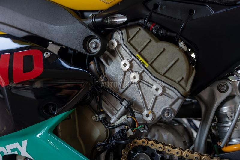 Ducati V4R