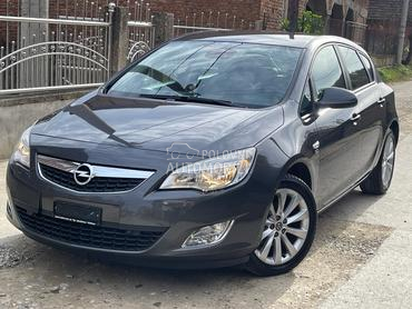 Opel Astra H 1.4 T0P / CH /