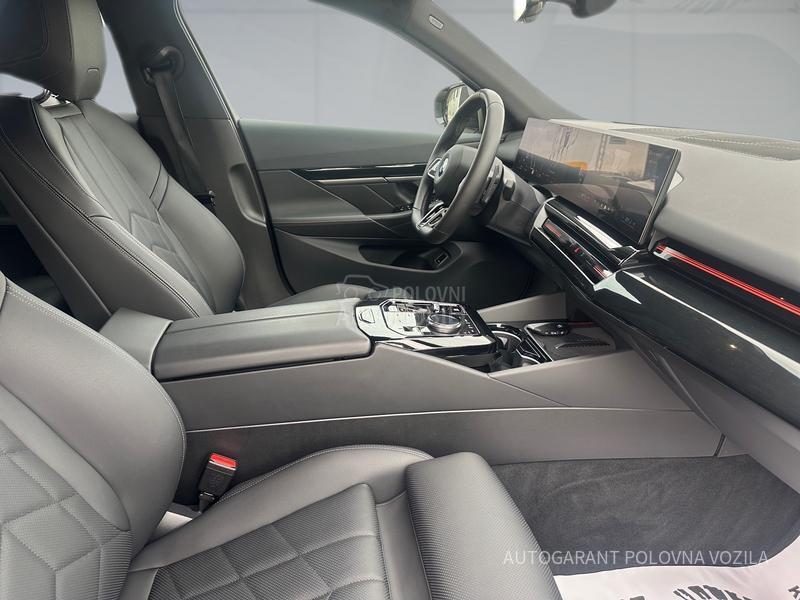 BMW 520 X-DRIVE M paket
