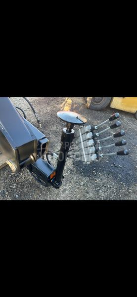 Mercedes Benz Anteo Dizalica