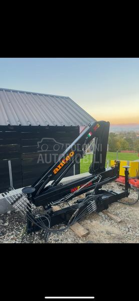 Mercedes Benz Anteo Dizalica